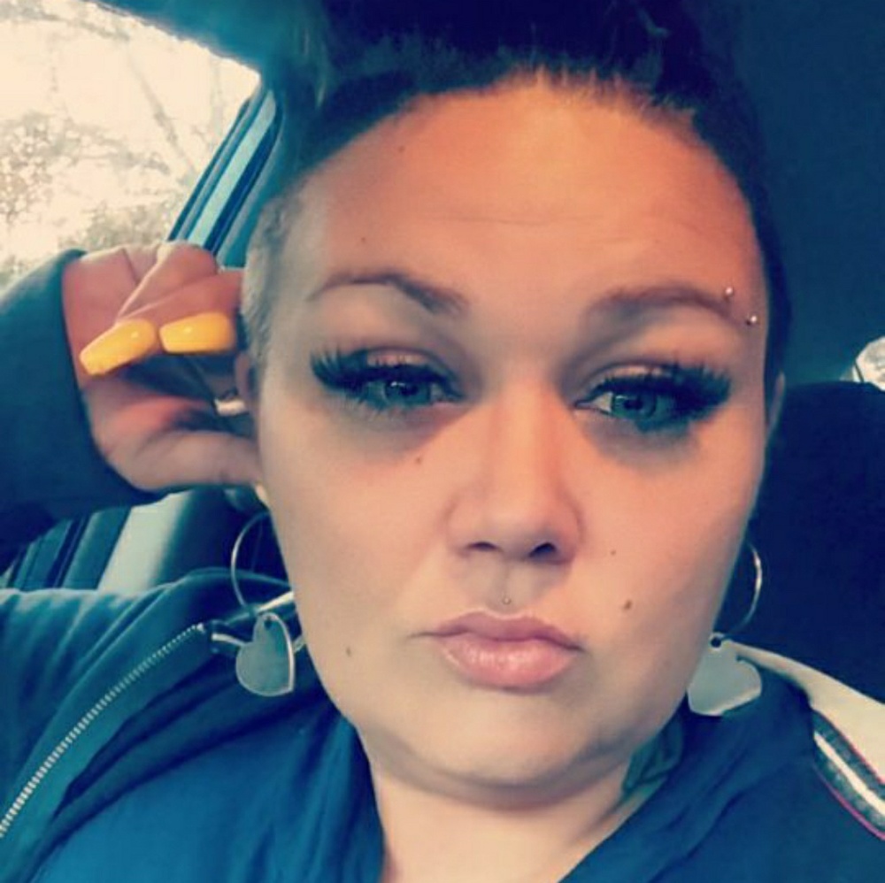 Meet your Posher, Amy